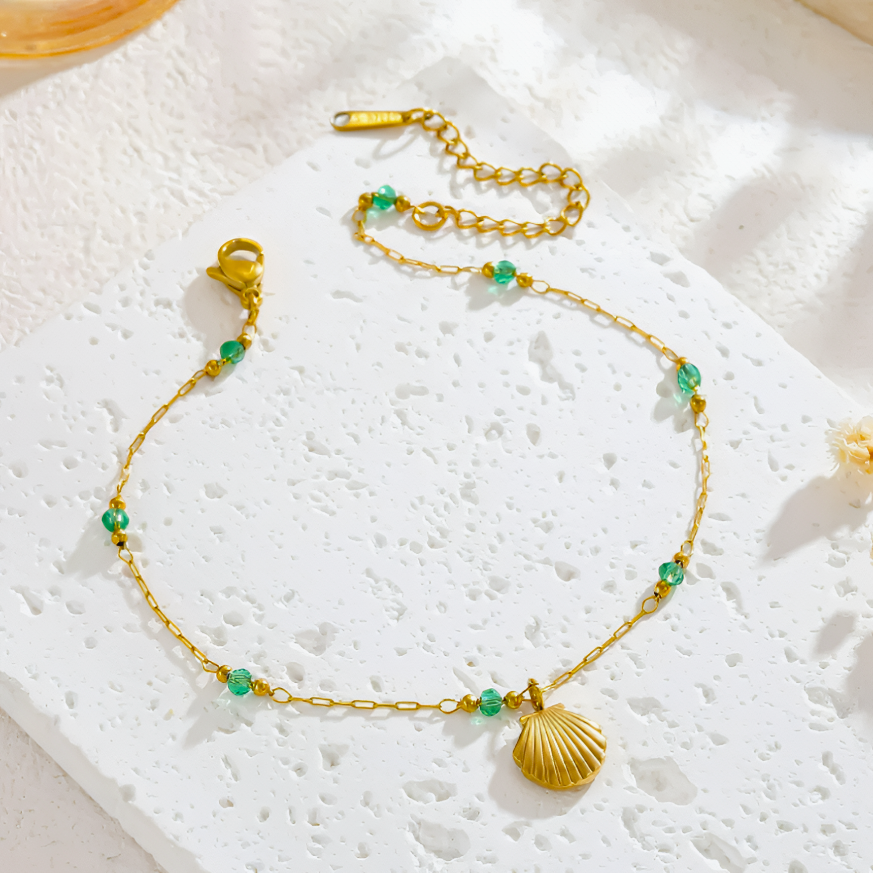 Seashell Bead Anklet (Gold)
