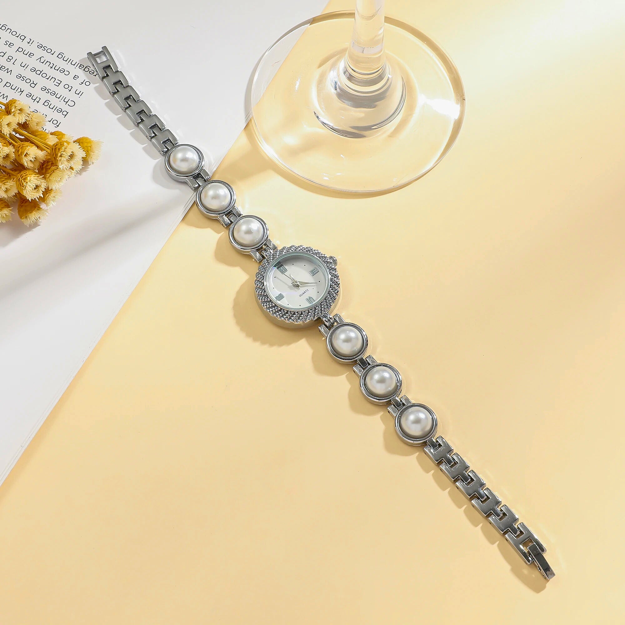 Pearl Station Link Watch