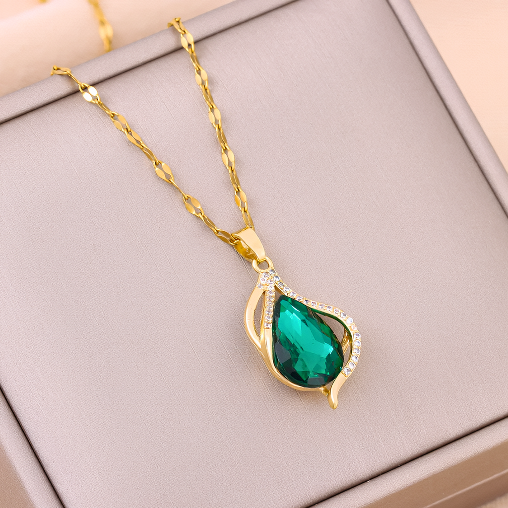 Emerald Teardrop Pendant Necklace