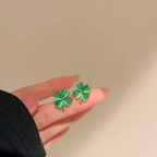 Clover Cat’s-Eye Studs