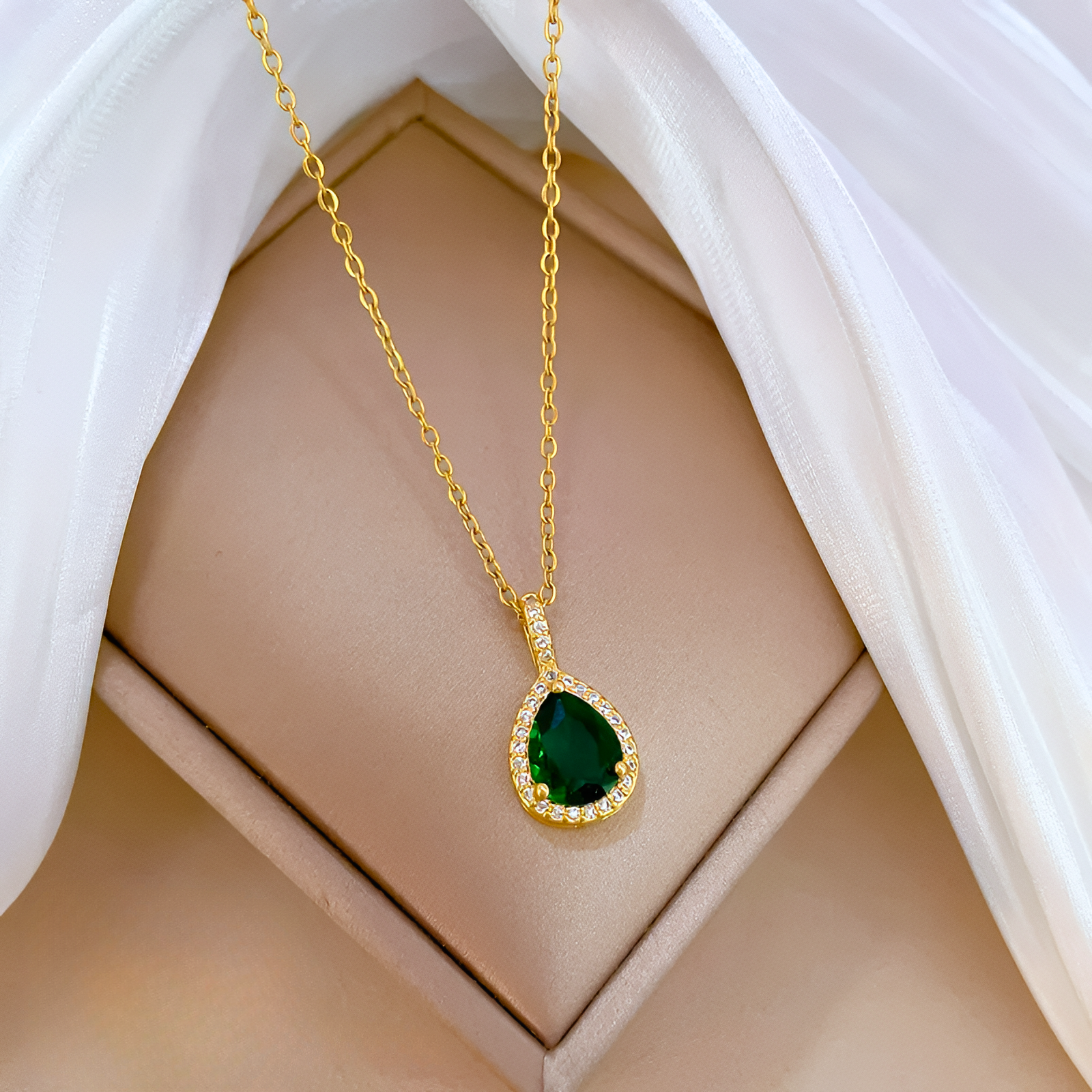 Green Teardrop Pendant (Gold)