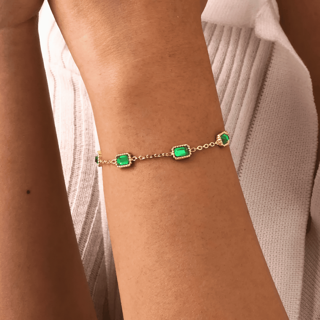 Petite Emerald Baguette Station Bracelet (Gold)