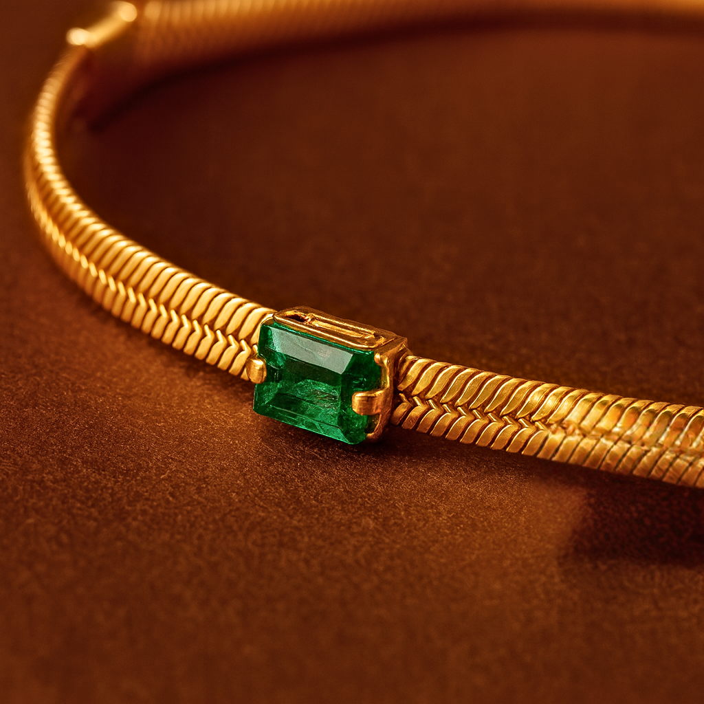 Emerald Baguette Station Bracelet (Gold)