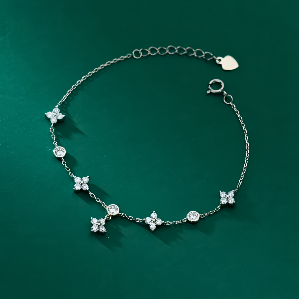 Étoile Clover Bracelet
