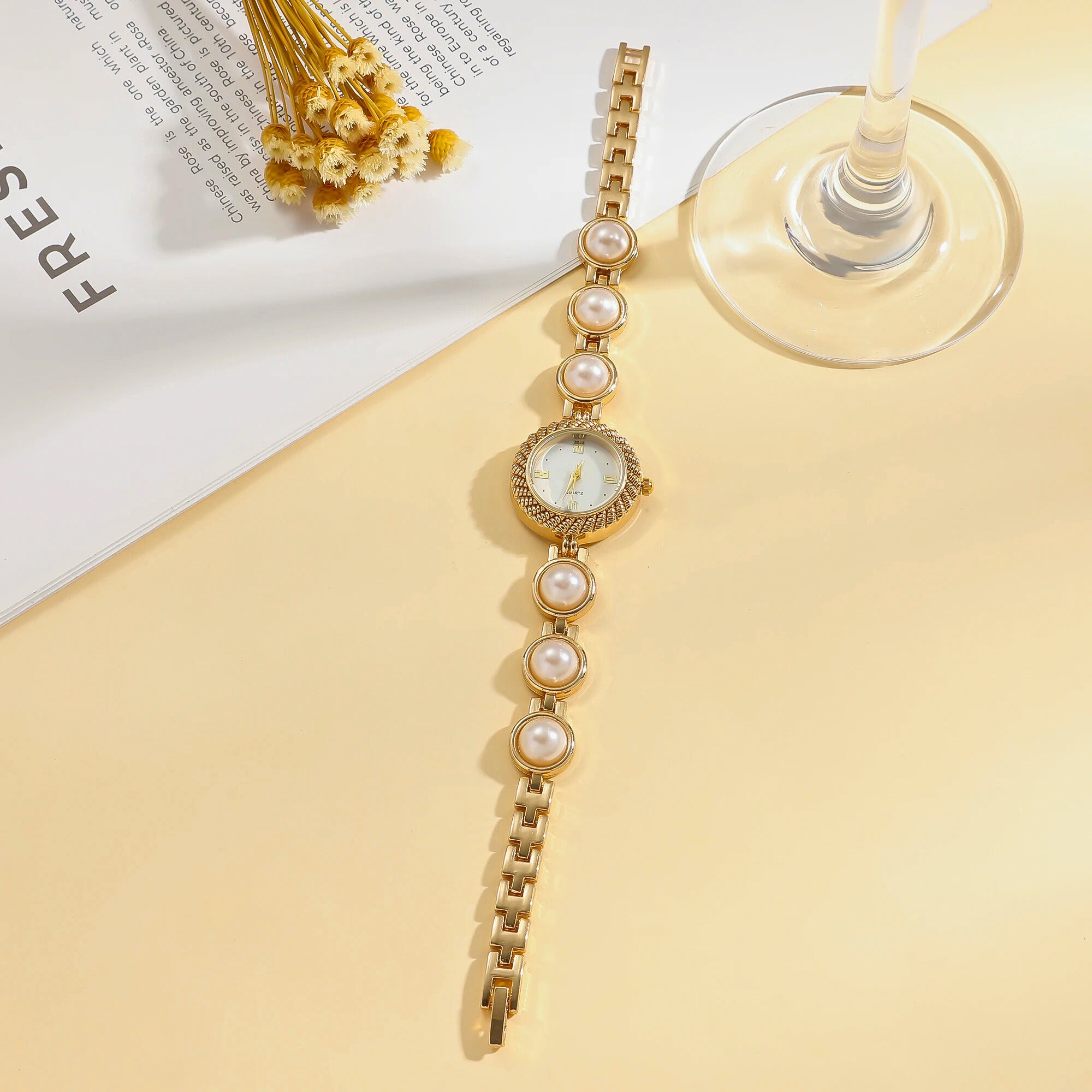Pearl Station Link Watch