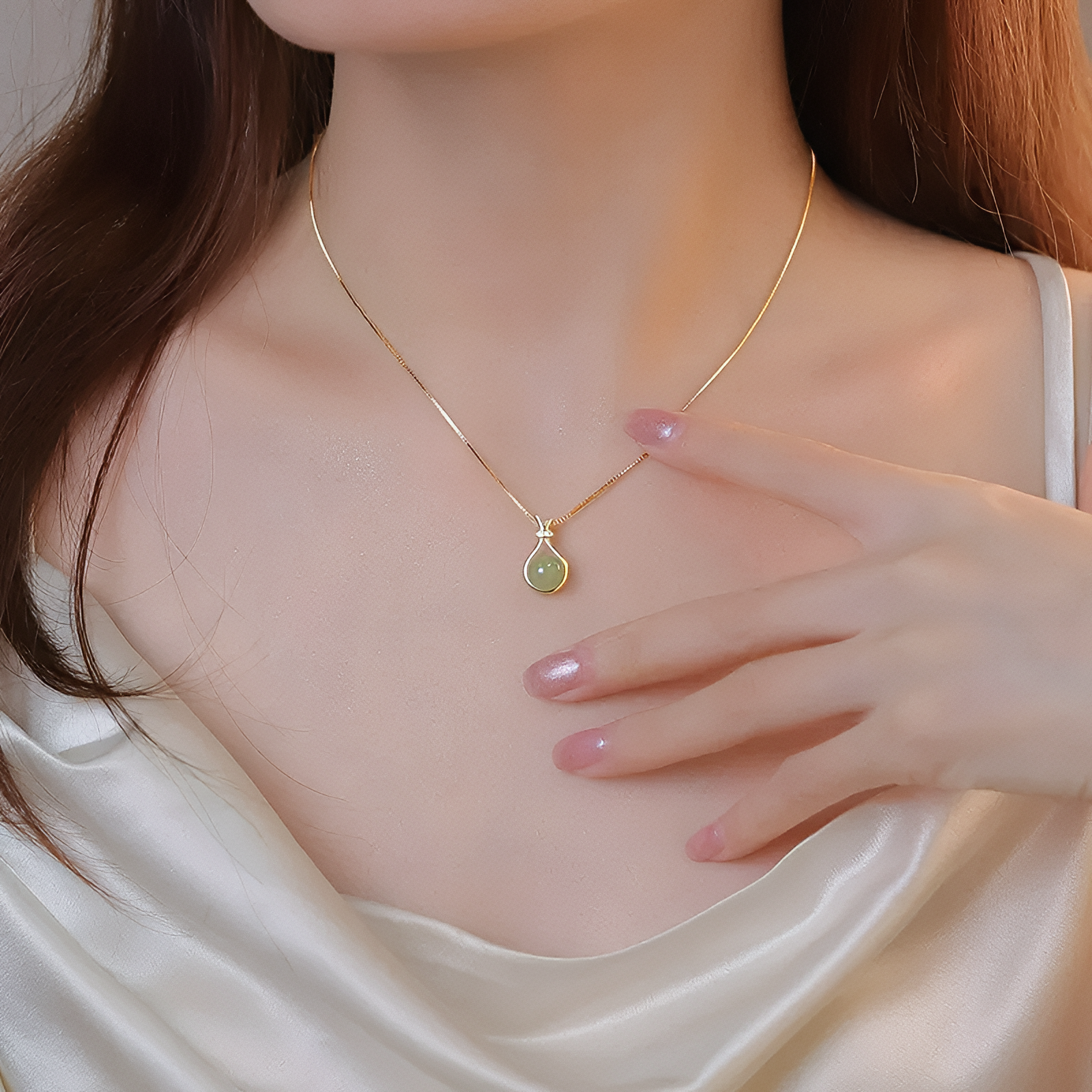 Coronet Drop Pendant Necklace